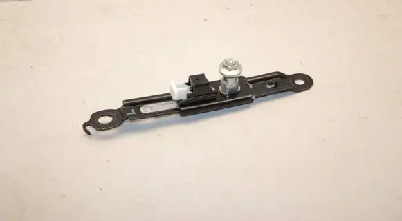 Toyota RAV 4 (XA40) Seat belt adjustment rail 7320012070 12117