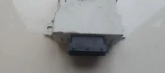 Toyota Corolla Verso AR10 Window wiper relay 150696 150.696