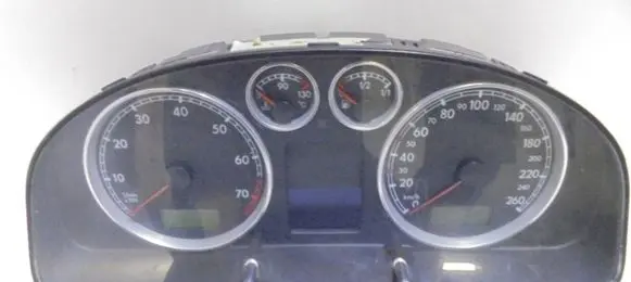 Volkswagen PASSAT B5 Speedometer (instrument cluster) 3B0920927 110080198005