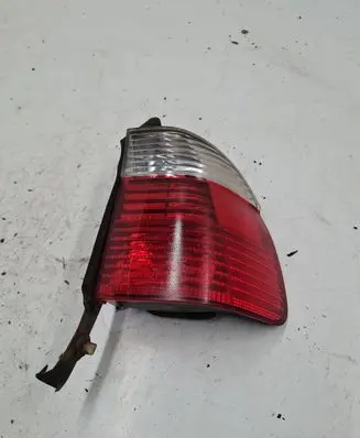 BMW 5 E39 Rear/tail lights 6902532