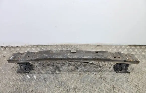 Toyota Prius (XW30) Rear bumper cross member 