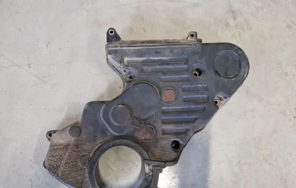 Mitsubishi L200 Timing belt guard (cover) 1062A044