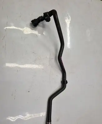 BMW 5 F10 F11 Engine coolant pipe/hose 8514244 8513834