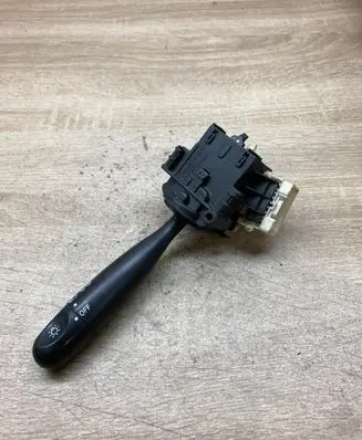 Toyota Yaris Verso Indicator stalk 1736481