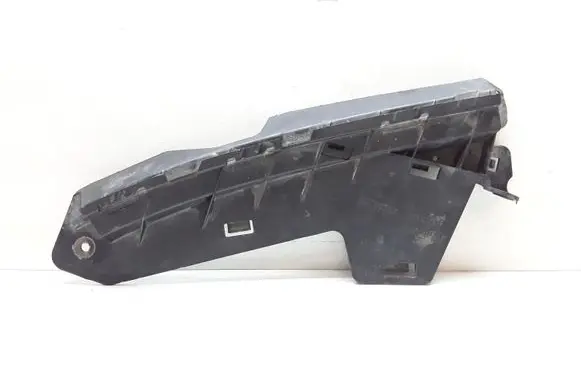 Volvo V70 Front bumper mounting bracket 30796387