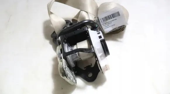 Skoda Superb B8 (3V) Front seatbelt