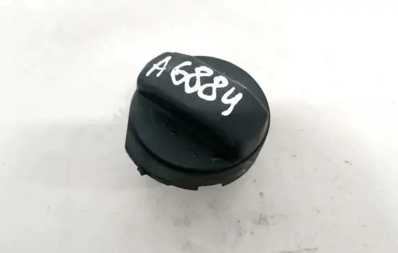Seat Leon (1M) Fuel tank filler cap 