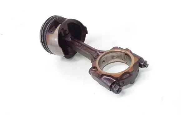Hyundai Sonata Piston with connecting rod