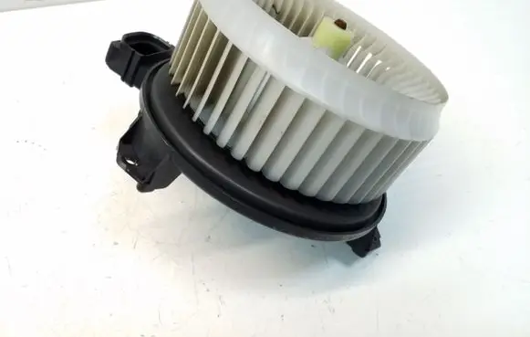 Heater fan/blower