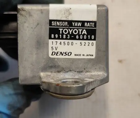 Toyota Land Cruiser (J120) ESP acceleration yaw rate sensor 8918360010 1745005220