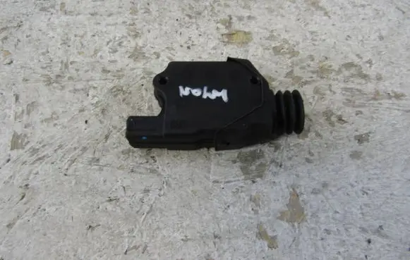 Daewoo Espero Front door lock motor 96231864