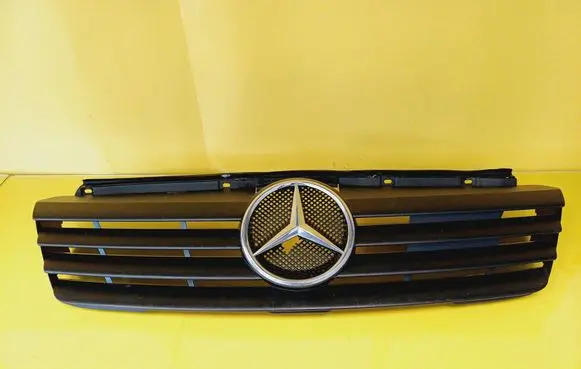 Mercedes-Benz Vaneo W414 Front grill A4148800085 A4148800185