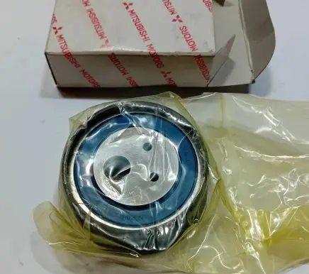Mitsubishi Outlander Timing belt tensioner pulley MN137247