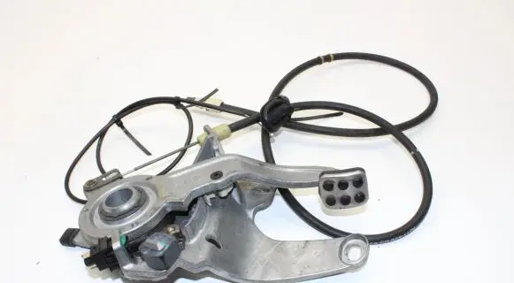 Mercedes-Benz CLS C219 Hand brake release handle 211420004