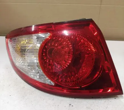 Hyundai Santa Fe Rear/tail lights 924012B000