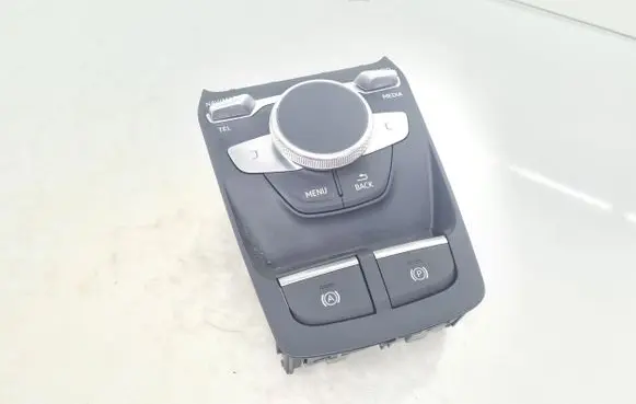 Audi Q2 - Head unit multimedia control 81C919614B 8V2927225C 8V2927143C