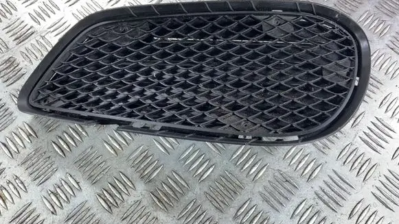 Mercedes-Benz E AMG W212 Front bumper lower grill A2128852823