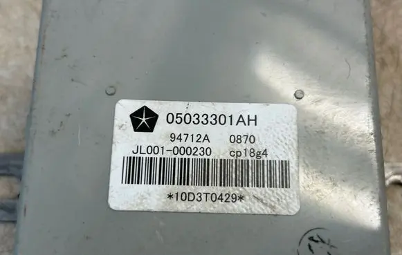 Jeep Compass Other control units/modules 05033301AH 94712A JL001000230