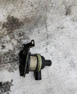 Chevrolet Captiva Electric auxiliary coolant/water pump 95165365 12402104500 03072513133