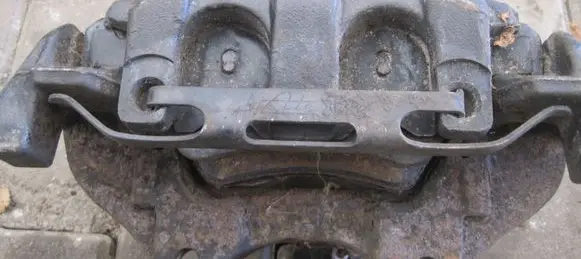 Mercedes-Benz GL X164 Front brake caliper