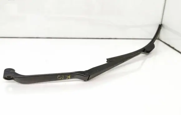 Toyota RAV 4 (XA20) Windshield/front glass wiper blade LP149104