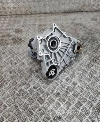 Jaguar F-Pace Gearbox transfer box case M8A27K780AB