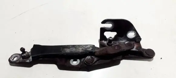 Audi A4 S4 B5 8D Tailgate/trunk/boot hinge 8D5827301A