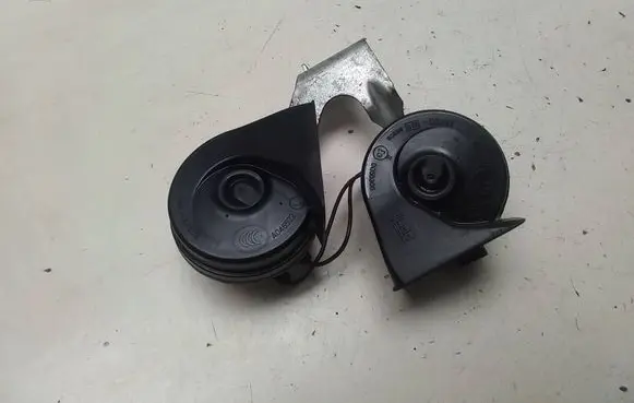 Opel Insignia A Horn signal 20857424 0511H05