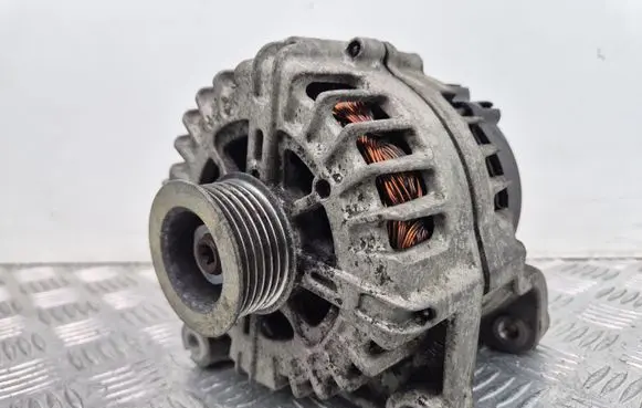BMW 1 E81 E87 Generator/alternator 7802261 FG18S019 2543461B