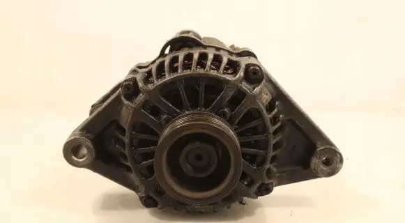 Dacia Sandero Generator/alternator 8200660052