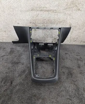 Seat Leon (5F) Center console 5F1863212D 5F1232283