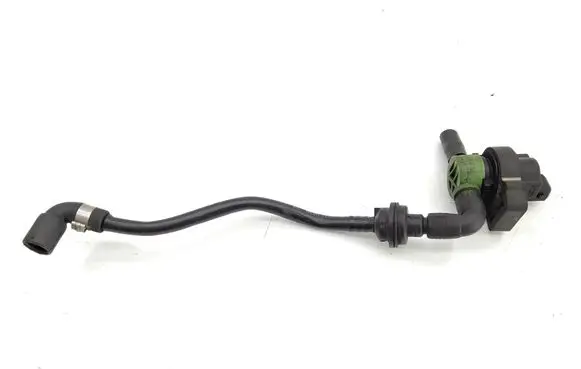 Mercedes-Benz E W211 Turbo solenoid valve 0004703893