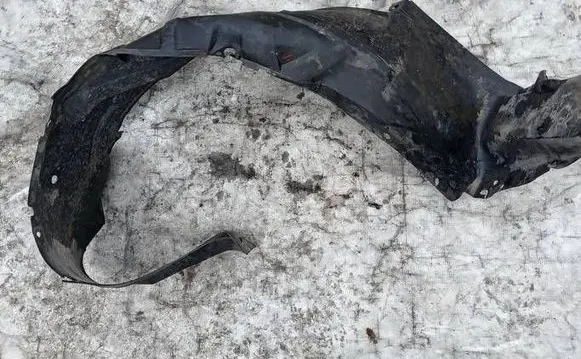 Mazda 626 Rear arch fender liner splash guards 