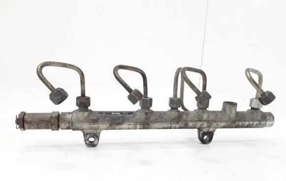 Volvo S40, V40 Fuel main line pipe 7700114017 0445214024