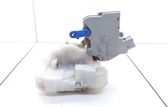 Front door lock