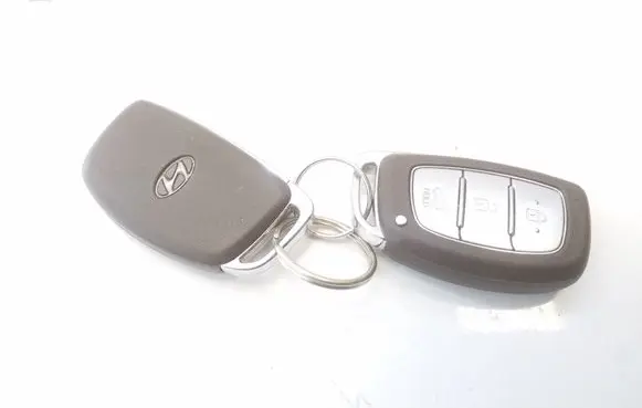 Hyundai Ioniq Ignition key/card 