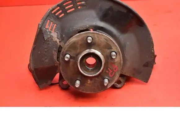 Toyota C-HR I Front wheel hub spindle knuckle