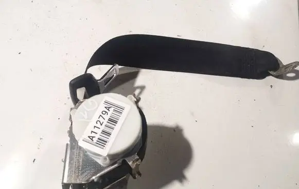 Audi A3 S3 8P Rear seatbelt 