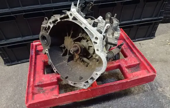 KIA Rio Manual 5 speed gearbox 5TE3 Ha1611