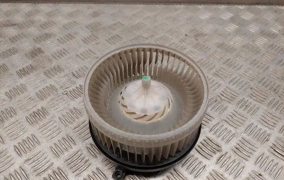 Chrysler Pacifica Heater fan/blower 16478217
