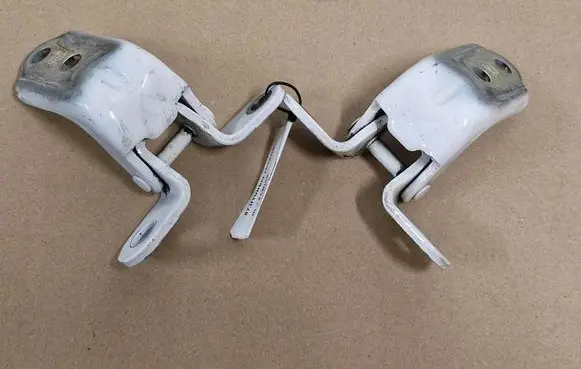 Hyundai Tucson TL Front door hinge set 