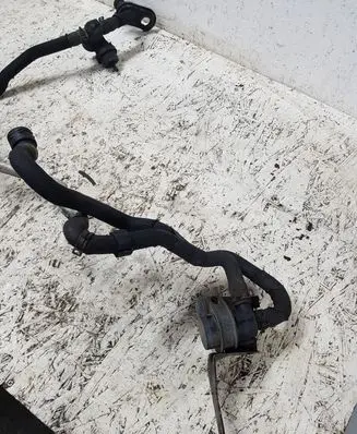 Audi A5 8T 8F Engine coolant pipe/hose