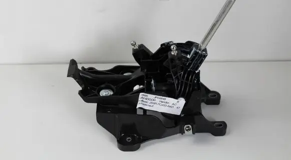 Ford Focus Gear shifter/selector JX6R7C453AKD