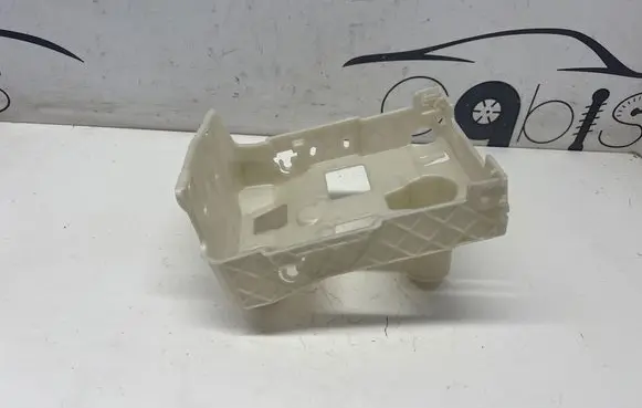 Opel Mokka B Fuse box cover 9826238280
