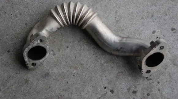 Volkswagen Tiguan Exhaust gas pipe 140KM