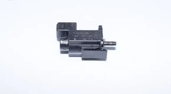BMW 5 E39 Turbo solenoid valve 1742712