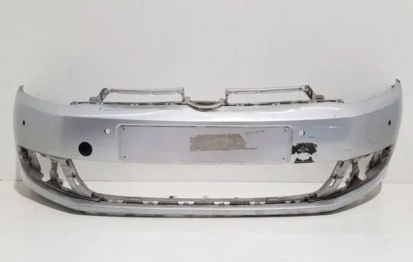 Volkswagen Golf VI Front bumper 5K0807221