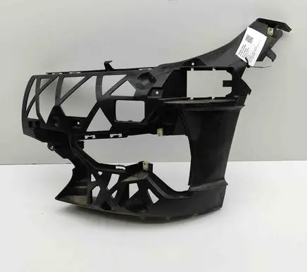 BMW 3 G20 G21 Front bumper mounting bracket 7422247