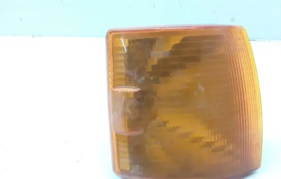Volkswagen Transporter - Caravelle T4 Front indicator light