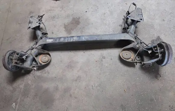 Fiat 500 Rear axle beam